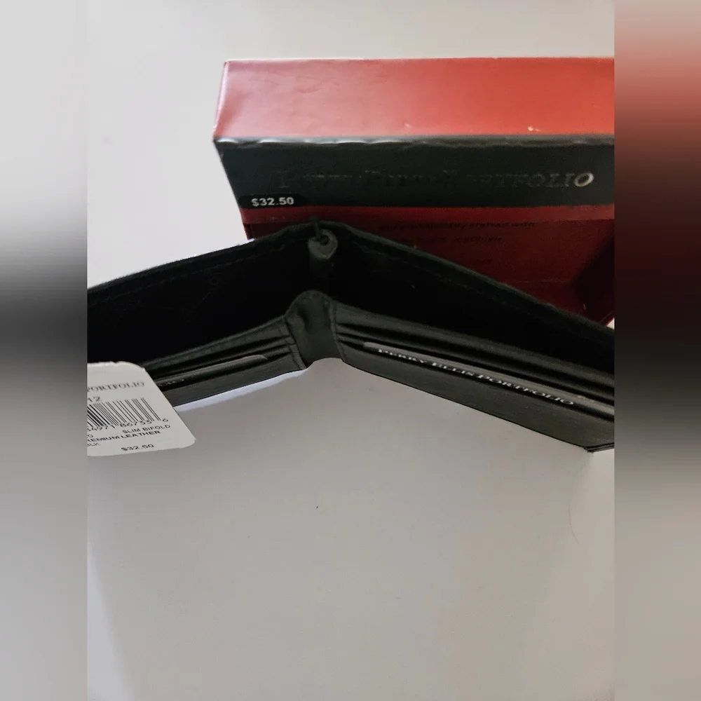 Perry Ellis Men's Leather Slim Bilfold Black #M-72